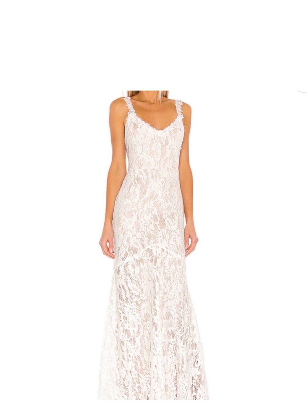 HEARTLOOM Della Gown in
Ivory